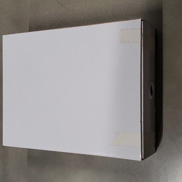 Cricut Vinyl Starter Kit - Picture 3 of 3